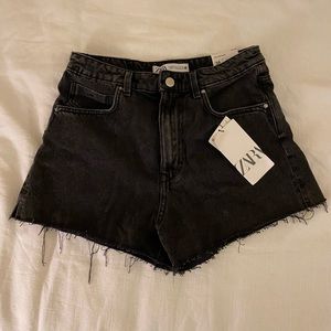 Zara High Rise Black Shorts